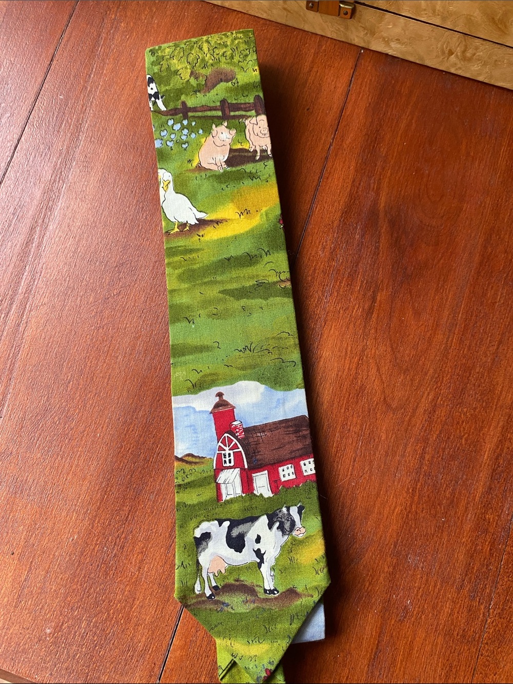 2 Sisters Tie Co. Barnyard Farm Cows Cotton Handcrafted Necktie Men’s Formal